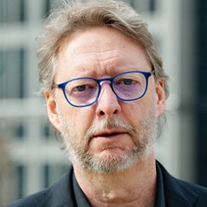 Simon Hoyle